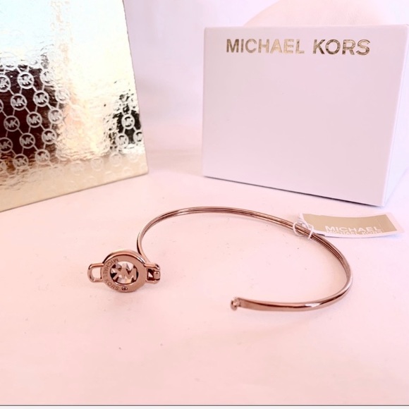 NWT authentic MK rose gold tone logo bracelet - Picture 4 of 4